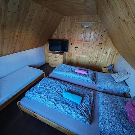 Chata Osmicka Zlaté Hory Esterno foto